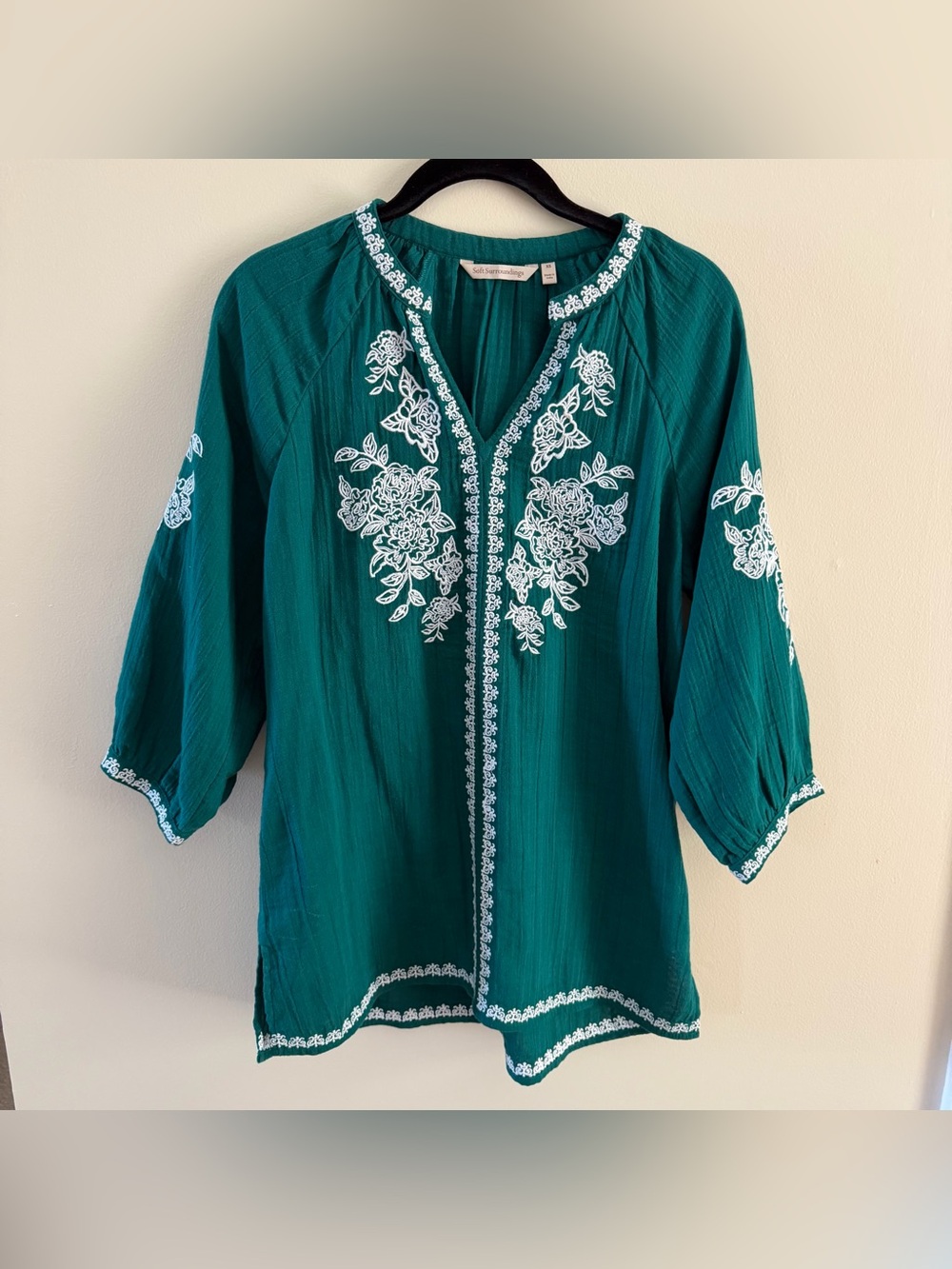 Soft Surroundings Women XS Teal Embroidered Floral Tunic Blouse 3/4 Sleeve